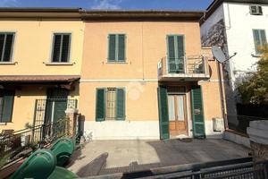 CASA INDIPENDENTE A AGLIANA