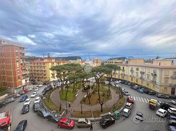3 LOCALI A NAPOLI