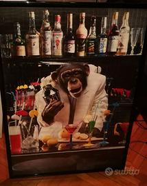 Poster vintage anni 80 con scimmia barista 1m x 75