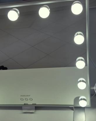 Specchio Hollywood  Trucco con Luci