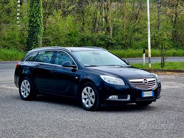 Opel Insignia 1.6 Turbo 180CV Sports Tourer Cosmo 