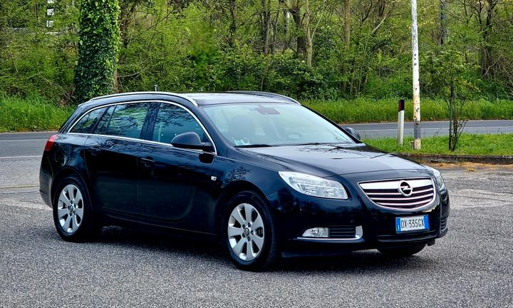 Opel Insignia 1.6 Turbo 180CV Sports Tourer Cosmo 