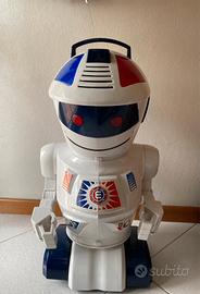Robot Emilio