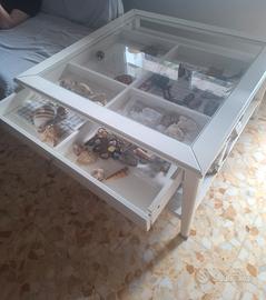 tavolino vetrinetta ikea