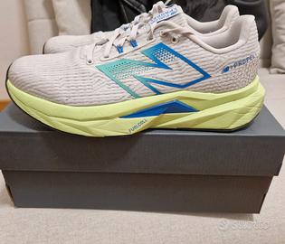 New Balance Fuelcell Propel v5 scarpe da running