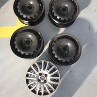 4 Cerchi in ferro da 15 Fiat grande punto + copri