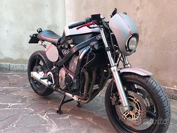 Cafe racer GSX600