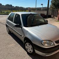 citroen saxo anno 2001