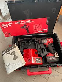Milwaukee trapano batteria M18