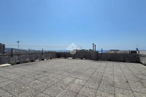 6 LOCALI A GENOVA