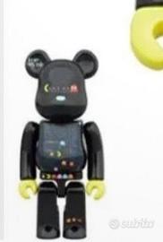 Bearbrick 100% pac-man