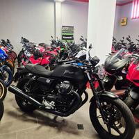 Moto Guzzi V7 IV STONE 850 SOLO 149 KM UNIPRO