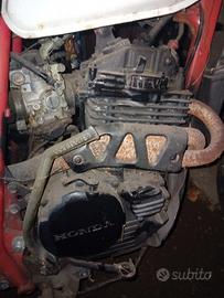 motore honda  250 R