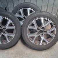 Pneumatici invernali + cerchi in lega 215/55 r17