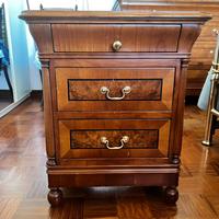 Set 2 comodini in legno di radica