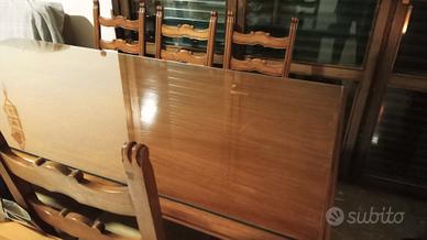 Tavolo + sedie