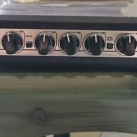 AMPLIFICATORE PER BASSO TESTATA + CASSE GR BASS