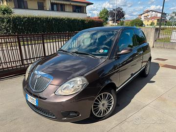 LANCIA YSPILON 2009