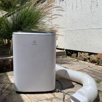 Electrolux Condizionatore portatile EXP26U338CW