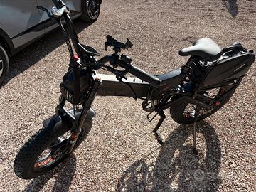 Lankeleisi X3000 MAX, Doppio motore, Pari al nuovo