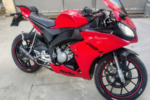 Aprilia rs4 50cc 2012