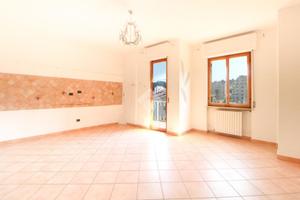 3 LOCALI A PESCARA