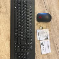 Tastiera e mouse Lenovo Essential Wireless