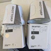 Appliques da parete in acciaio IKEA con paralumi