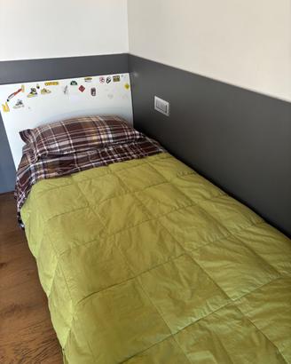 Letto 200 x 90 con materasso