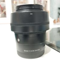 Sigma 30mm  f1.4 Sony apsc E-mount