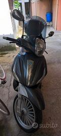  Beverly 300