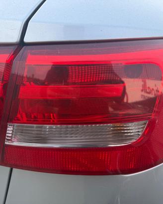 fanale posteriore dx esterno audi a6 c7 sw 2012