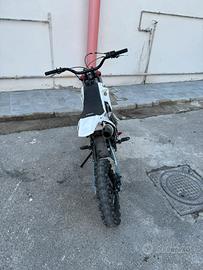 PIT BIKE lem 125