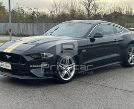 FORD Mustang Fastback 5.0 V8 aut. GT