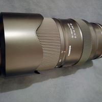 obiettivo Tamron 70-180mm

F/2.8

Di III VC VXD G