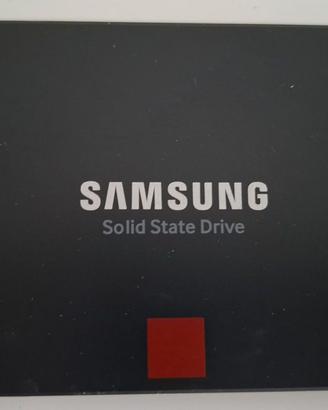 SSD SAMSUNG 860 PRO 256gb MZ-76P256 Testato