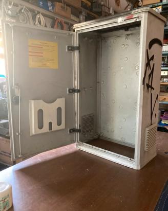 Armadietto vetroresina