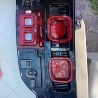 Fanale posteriore Nuovo Defender destro