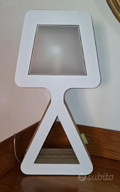 Lampada da tavolo BIANCANEVE Kubedesign