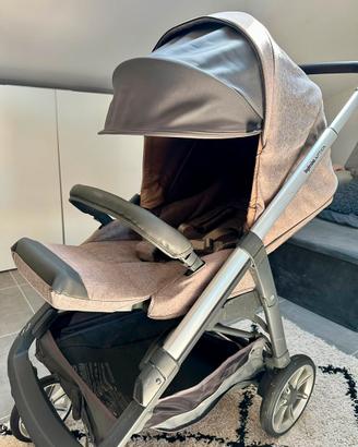 Inglesina Aptica con base auto