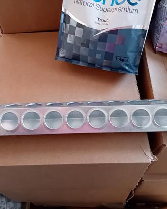 MANGIATOIA PULCINI METALLO 24 FORI 