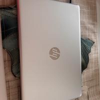 HP Laptop 15 I7 8th Gen