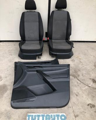 Sedili VW Caddy 2018 stoffa nera misto grigio