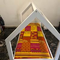 Letto montessori per bambini a forma di casetta