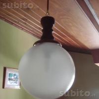 Lampadario a sfera