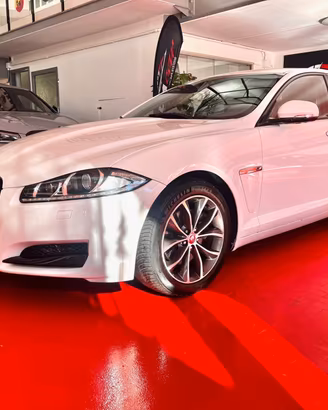 JAGUAR XF 2,2 D LUXURY 190CV PELLE TOTALE NAVIGATO