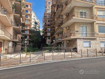 Appartamento di 120 m² con 4 locali a Napoli
