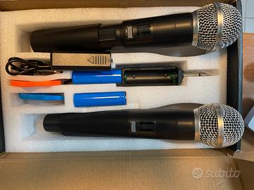 Radiomicrofono per karaoke  (doppio trasmettitore)