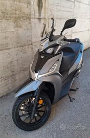 Kymco Agility 300
