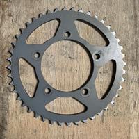 Corona posteriore PBR 4396 – 44 denti (Passo 520)